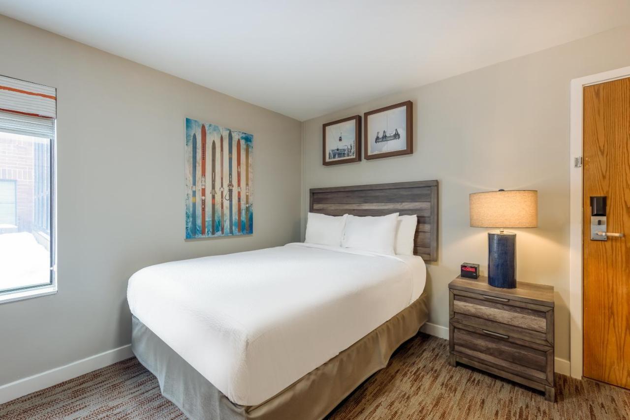 Park Plaza Resort, Ascend Hotel Collection Парк-Сити Экстерьер фото